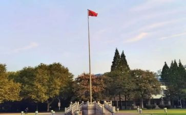 大学简历自我鉴定5篇