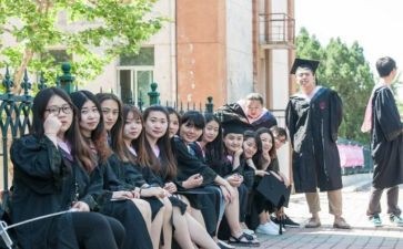 大学班长自我鉴定模板5篇