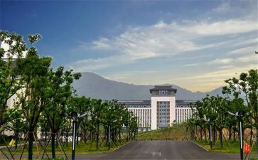 大专毕业生登记表自我鉴定推荐6篇