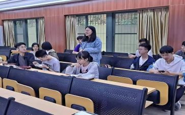 中学副班主任心得体会6篇