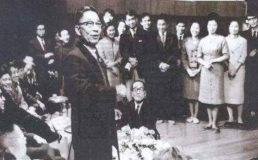老舍的养花读后感7篇