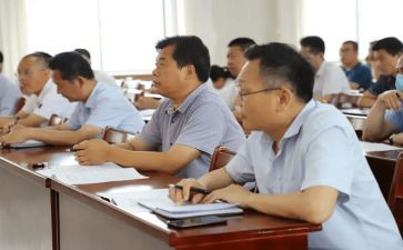 幼儿园中班年级组工作计划8篇