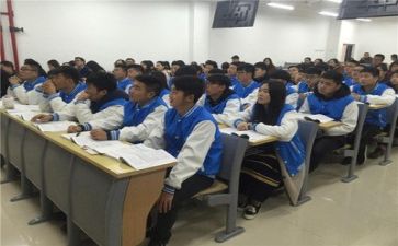 听课月心得体会8篇