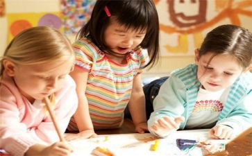 小班幼儿园安全课教案6篇