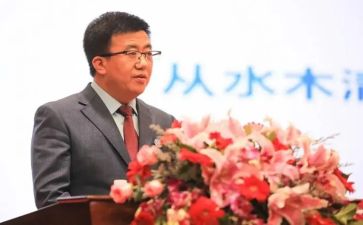 副校长工作述职报告8篇