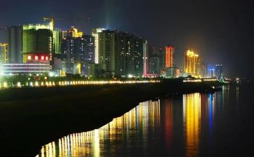 《白夜行》的读后感5篇